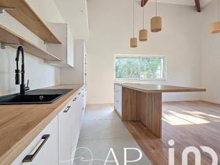 Vente  Appartement F4  de 81 m² à Sanary 579 000 euros