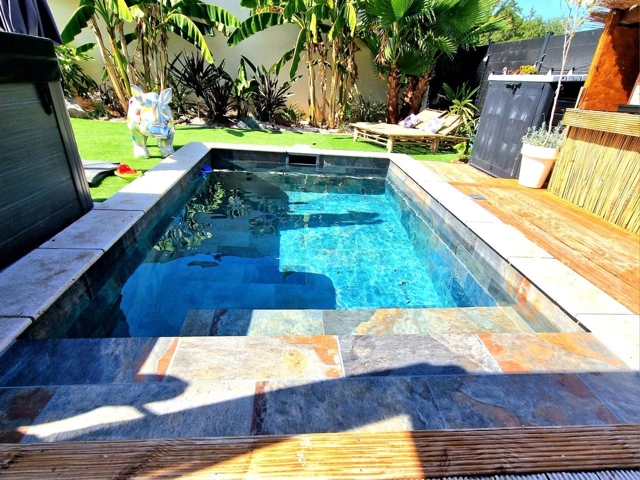 Vente  Maison de 94 m² à Puget sur Argens 498 000 euros Réf: SFN-1699598