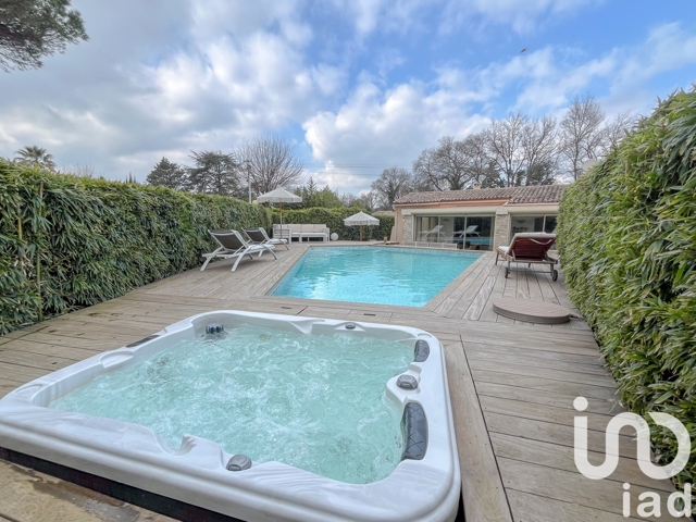 Vente  Maison de 106 m² à Grimaud 695 000 euros Réf: SFN-1699080