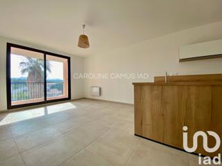 Vente  Appartement T2  de 42 m² à Six-Fours 299 000 euros