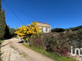 Vente  Appartement T5  de 177 m² à Bormes les Mimosas 605 000 euros
