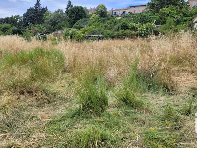 Vente  Terrain de 1312 m² à Montmeyan 99 900 euros Réf: SFN-1694878