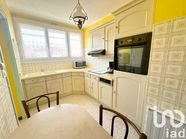 Vente  Appartement T4  de 76 m² à Puget sur Argens 209 000 euros Réf: SFN-1704362