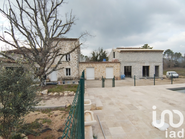 Vente  Maison de 214 m² à Saint Paul en Forêt 1 260 000 euros Réf: SFN-1670524