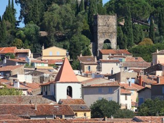 Vente  Appartement T2  de 41 m² à Cogolin 273 000 euros