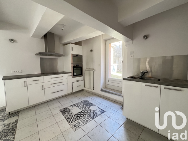 Vente  Maison de 137 m² à Cabasse 189 500 euros Réf: SFN-1698439