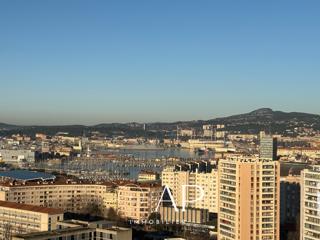 Vente  Appartement T4  de 105 m² à Toulon 320 000 euros