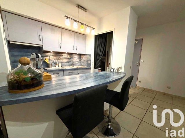 Vente  Studio de 26 m² à Roquebrune sur Argens 115 000 euros Réf: SFN-1698690