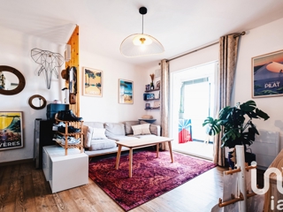 Vente  Appartement T3  de 68 m² à Hyères 299 000 euros