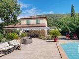 Vente  Maison de 150 m² à Solliès Toucas 629 000 euros