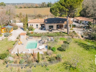 Vente  Maison de 200 m² à Saint Maximin la Sainte Baume 1 100 000 euros