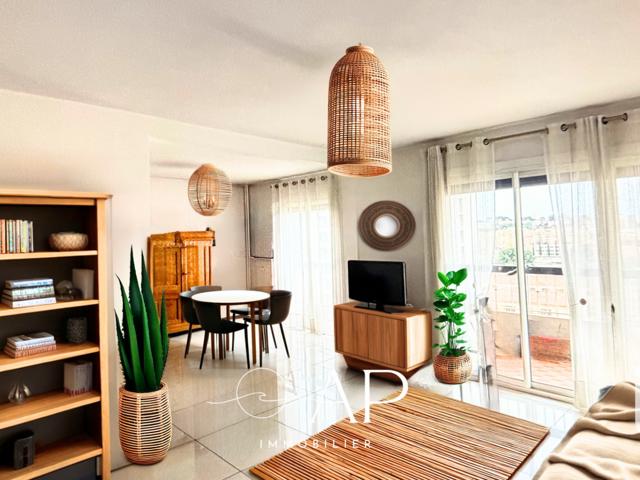 Vente  Appartement F3  de 81 m² à Toulon 245 000 euros Réf: SFN-1730291