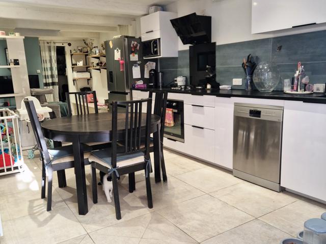 Vente  Maison de 89 m² à La Seyne 179 000 euros Réf: SFN-1731485