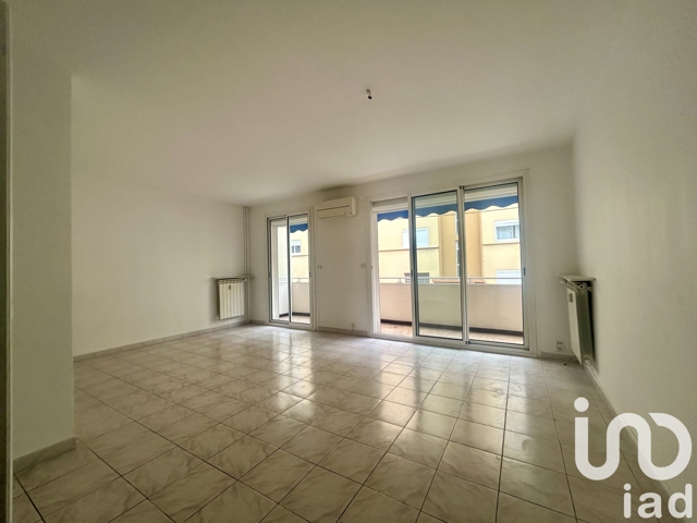 Vente  Appartement T3  de 71 m² à Toulon 205 000 euros Réf: SFN-1732652