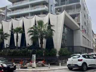 Vente  Local commercial de 20 m² à Toulon 99 000 euros