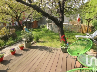 Vente  Maison de 195 m² à La Roquebrussanne 390 000 euros
