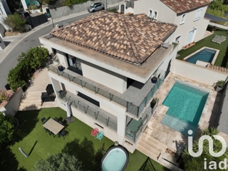Vente  Maison de 165 m² à La Garde 755 000 euros