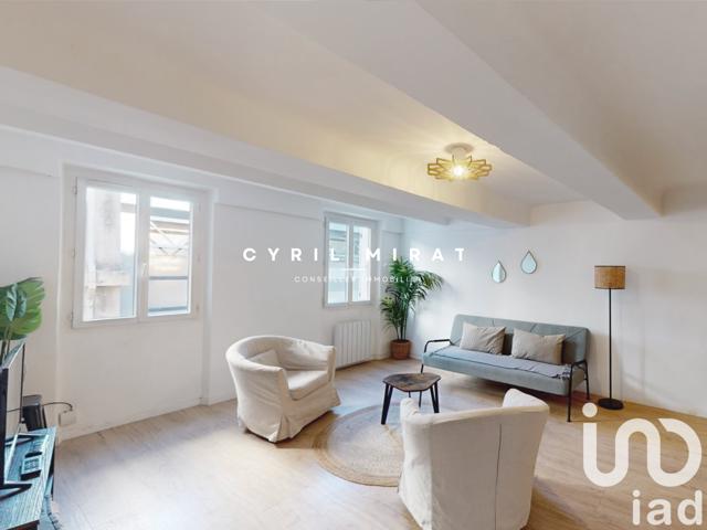 Vente  Appartement T3  de 55 m² à Toulon 155 000 euros Réf: SFN-1738713