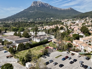 Vente  Terrain de 907 m² à La Farlède 499 000 euros