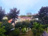 Vente  Appartement T3  de 65 m² à Toulon 235 000 euros