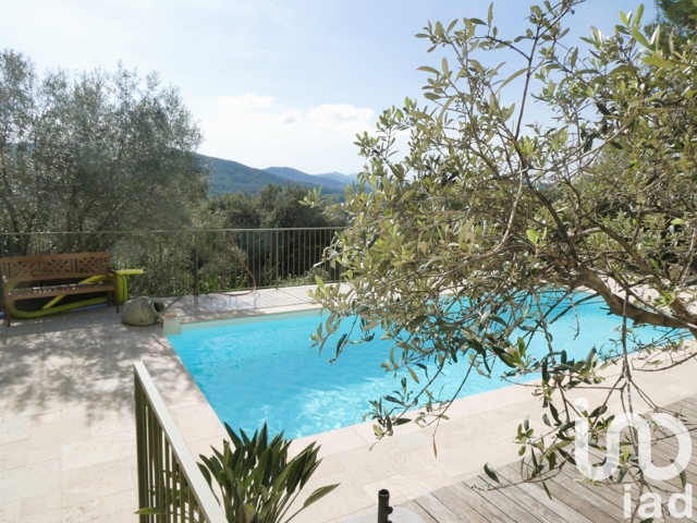 Vente  Maison de 160 m² à Pierrefeu du Var 695 000 euros Réf: SFN-1696914