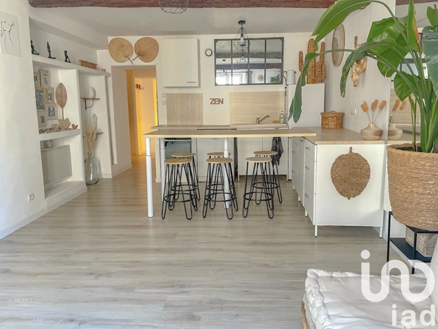 Vente  Appartement T3  de 57 m² à Trans en Provence 149 000 euros Réf: SFN-1680286