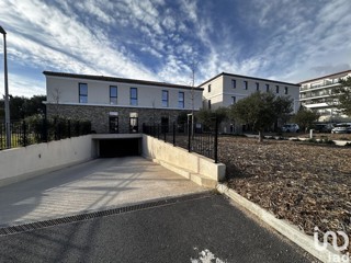 Vente  Local commercial de 385 m² à Ollioules 1 439 000 euros