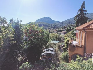 Vente  Maison de 120 m² à Toulon 377 000 euros