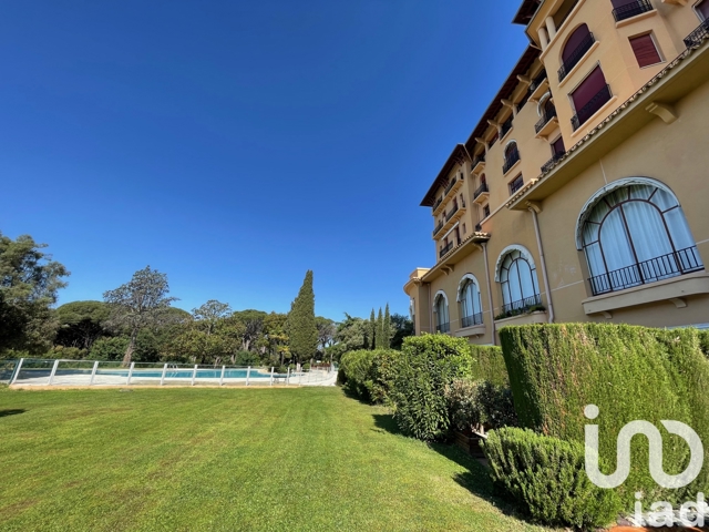 Vente  Appartement F2  de 62 m² à Saint Raphaël 339 500 euros Réf: SFN-1749226