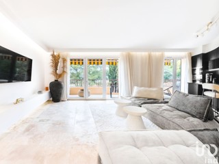 Vente  Appartement F3  de 57 m² à Sanary 387 000 euros