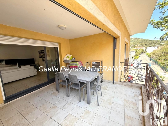 Vente  Appartement F4  de 95 m² à Six-Fours 397 000 euros Réf: SFN-1754255