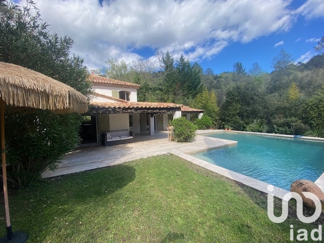 Vente  Maison de 161 m² à Montauroux 690 000 euros Réf: SFN-1754000