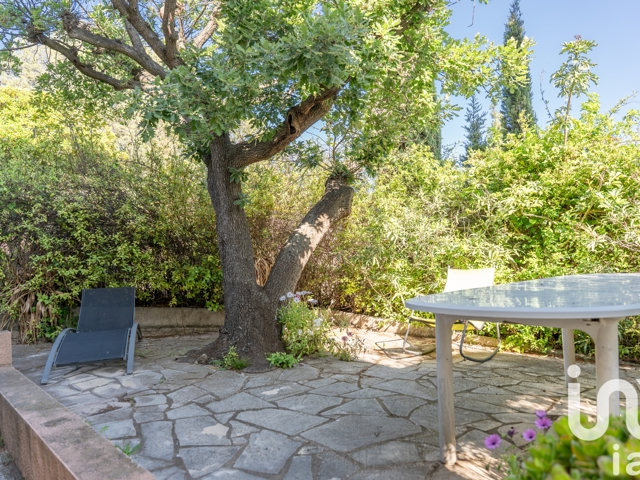 Vente  Appartement F3  de 61 m² à Six-Fours 583 000 euros Réf: SFN-1754960