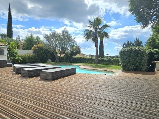 Vente  Maison de 173 m² à Sainte Maxime 930 000 euros Réf: SFN-1758986