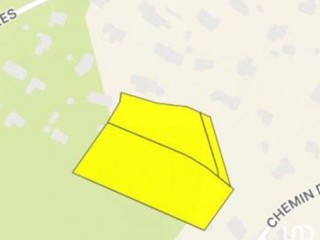 Vente  Terrain de 9426 m² à Saint Maximin la Sainte Baume 1 567 500 euros