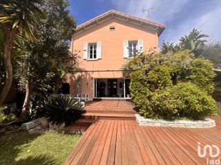 Vente  Maison de 200 m² à Hyères 1 390 000 euros