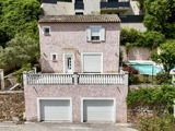 Vente  Maison de 117 m² à Solliès Toucas 449 000 euros