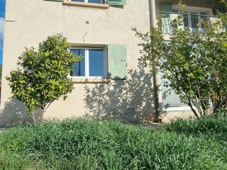 Vente  Appartement T5  de 125 m² à Puget Ville 279 000 euros