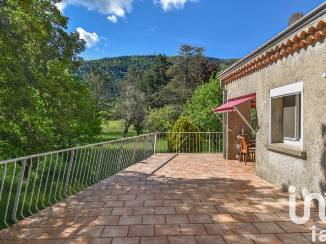 Vente  Maison de 120 m² à Plan d'Aups Sainte Baume 1 365 000 euros Réf: SFN-1743284