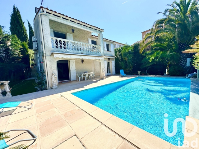Vente  Maison de 136 m² à Saint Raphaël 690 000 euros Réf: SFN-1758344