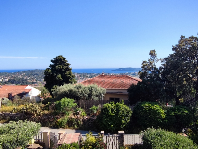 Vente  Maison de 80 m² à Toulon 382 000 euros Réf: SFN-1764134