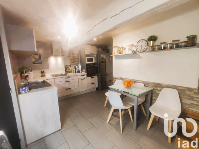 Vente  Appartement T4  de 65 m² à Cabasse 177 000 euros Réf: SFN-1693619