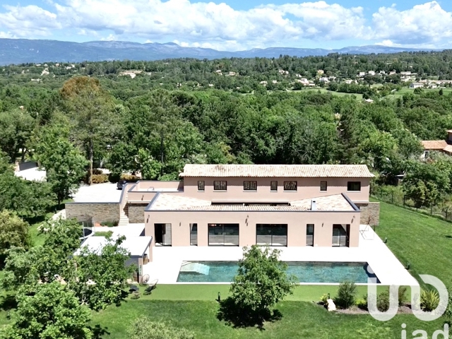 Vente  Maison de 390 m² à Bagnols en Forêt 1 990 000 euros Réf: SFN-1764606