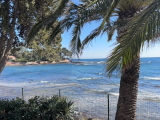 Vente  Appartement T4  de 64 m² à Saint Raphaël 315 000 euros