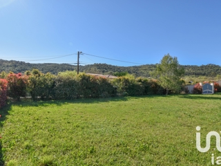 Vente  Terrain de 909 m² à Néoules 148 000 euros