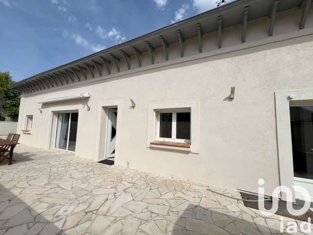 Vente  Maison de 158 m² à La Londe les Maures 740 000 euros Réf: SFN-1736668