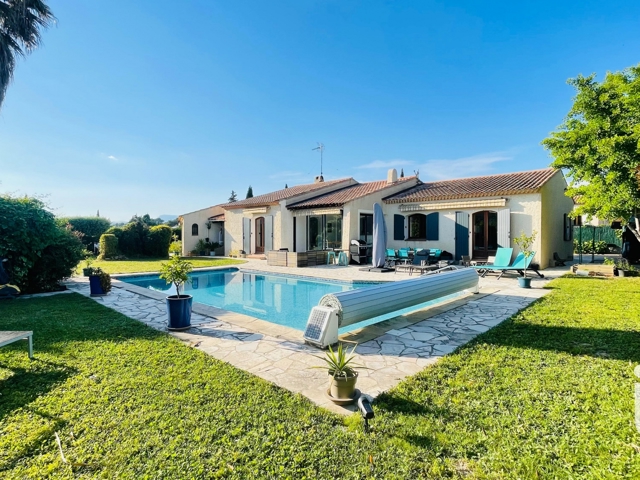 Vente  Maison de 175 m² au Beausset 850 000 euros Réf: SFN-1762501