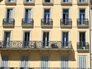 Vente  Studio de 17 m² à Toulon 85 000 euros