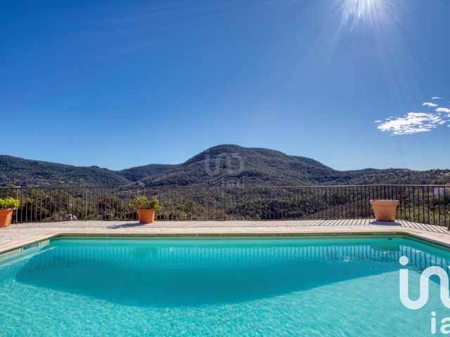 Vente  Maison de 244 m² à Les Adrets de l'Estérel 760 000 euros Réf: SFN-1772028