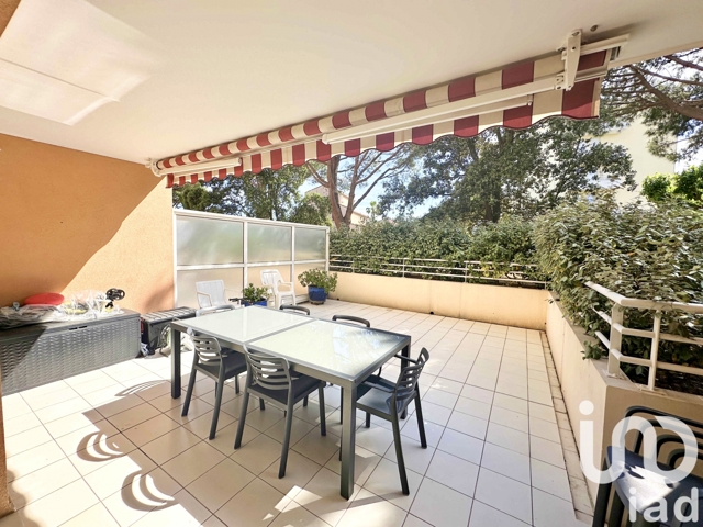 Vente  Appartement F3  de 62 m² à Fréjus 339 000 euros Réf: SFN-1772770